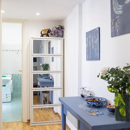 The Sunflower House Apartament