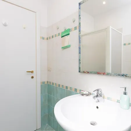 The Sunflower House Apartament