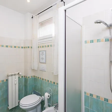 The Sunflower House Apartament